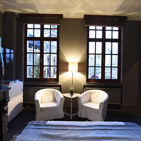 Dirk Suites *